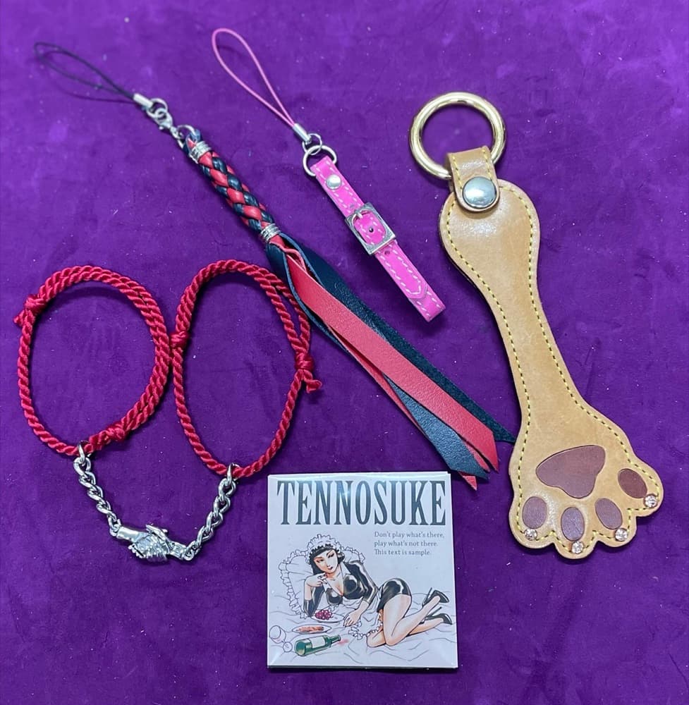 TENNOSUKE レザーアイテム